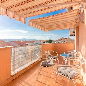 https://malinska-apartment-glavas.primorje-gorskikotar.com